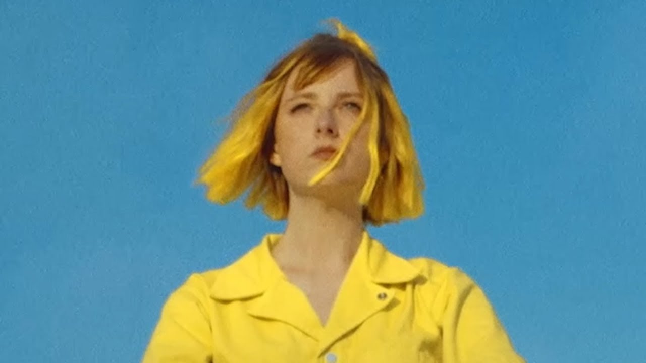 Tessa Violet – Bad Ideas (Official Music Video)