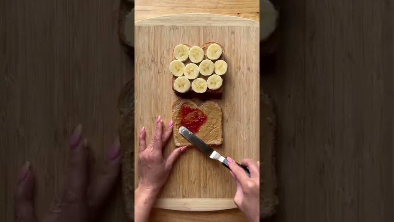 School Lunchbox Ideas | Triple Stack PB&J Banana Sandwich
