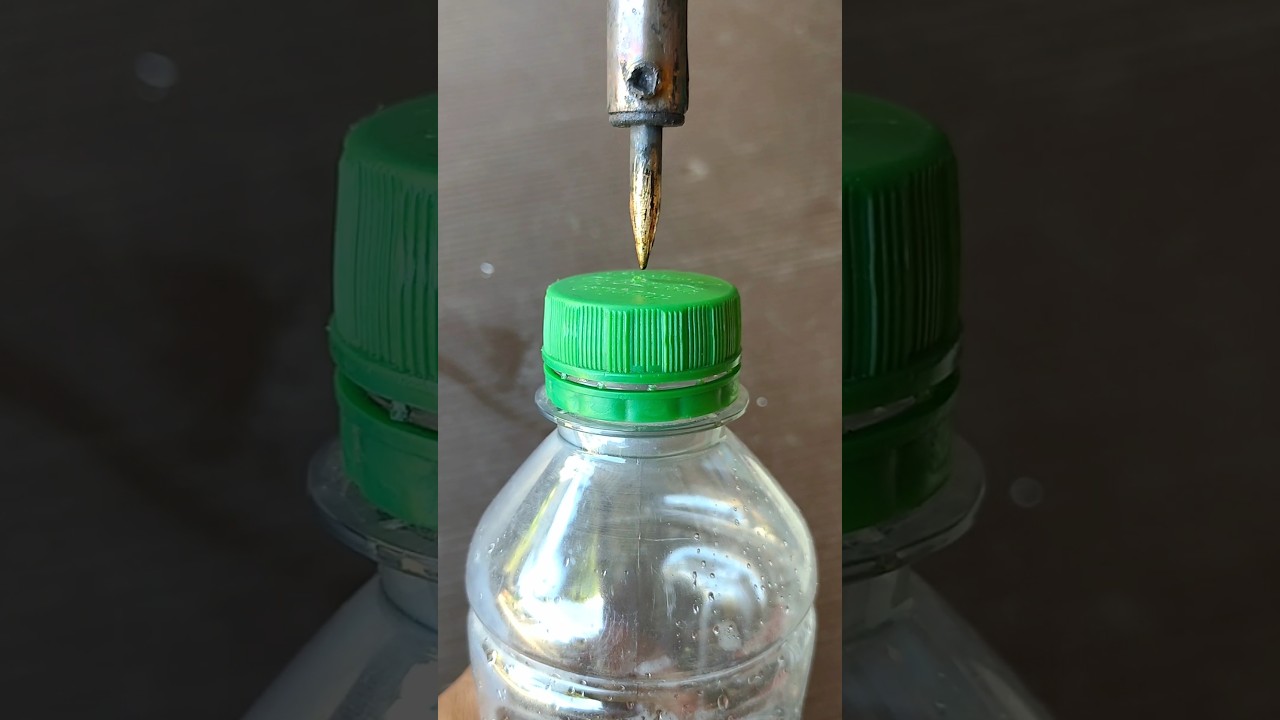 Genius idea for our garden! How to make an automatic garden watering system #diy #creative #ideas