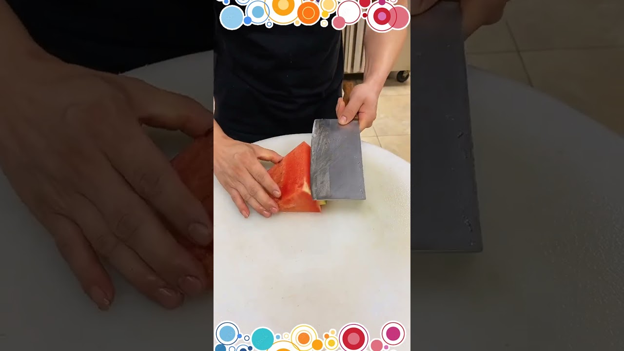 Cómo hacer fuego con sandías | Arte Mukimono | Decorado de frutas | Ideas de manualidades culinarias