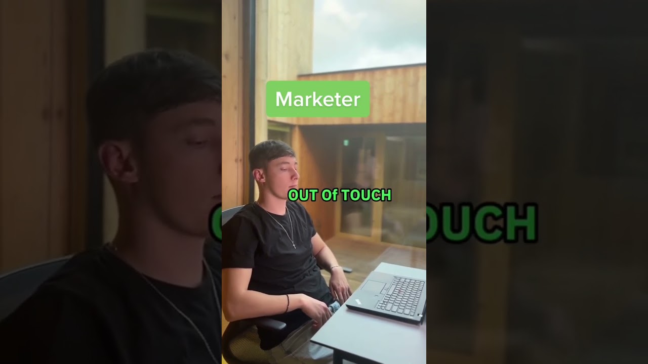 How Graphic Designers Collaborate with Marketers