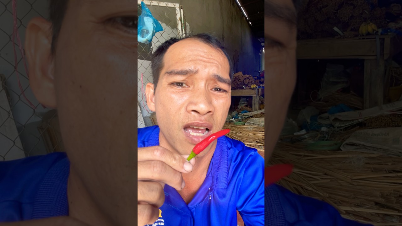 Ai ăn ớt há miệng ra